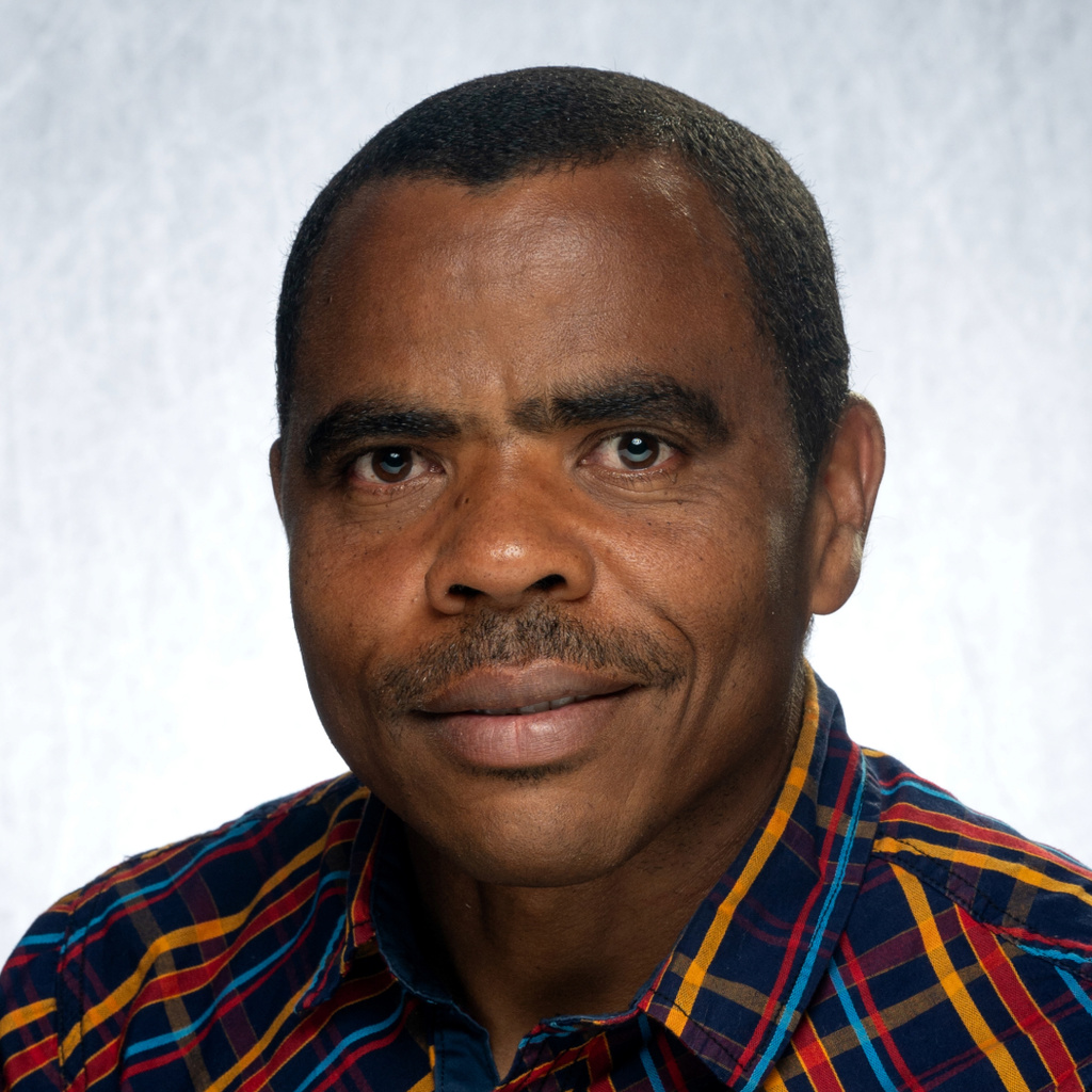Moses Samje