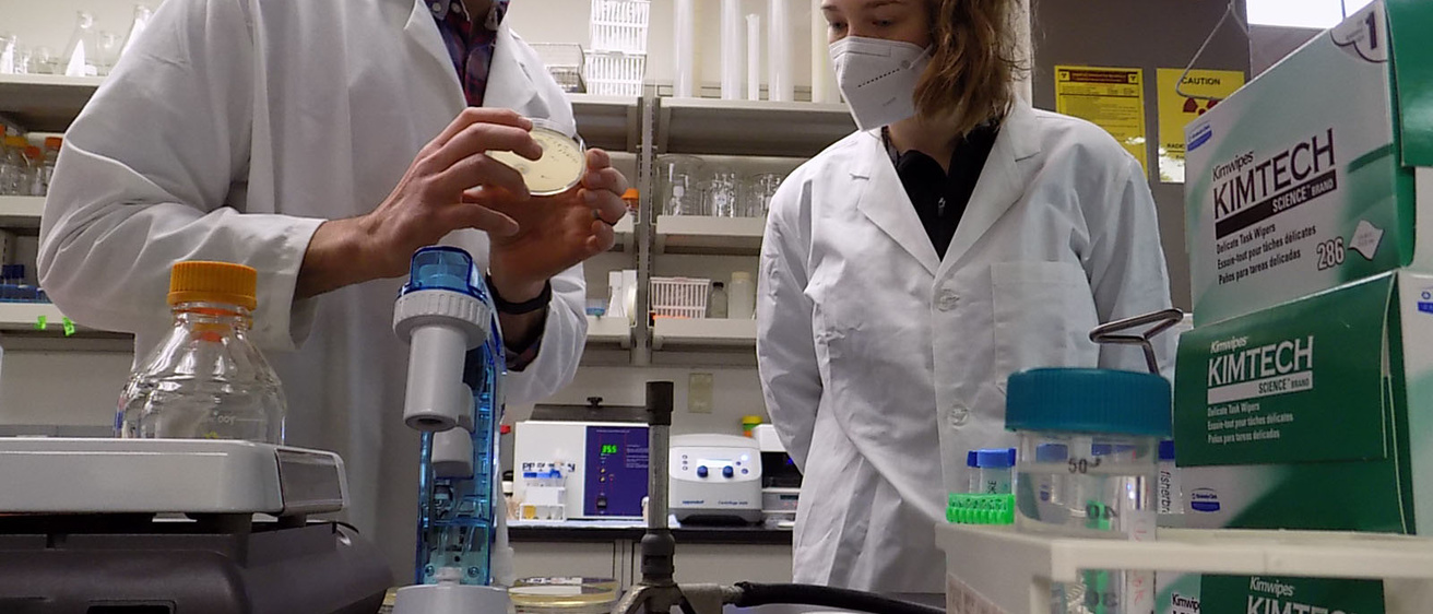 Michael Gebhardt and Mikaela Daum